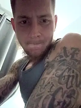 Snapshot of aboogie0420 chatting on 19, 12, 2025 aboogie0420 online show from 19, 12, 2025