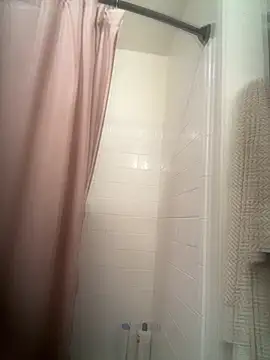 Snapshot of GiggleCatalyst chatting on 15, 12, 2025 GiggleCatalyst online show from 15, 12, 2025