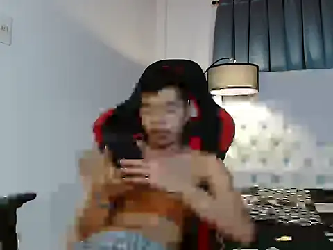 Snapshot of mike_cummer chatting on 14, 12, 2025 mike cummer online show from 14, 12, 2025