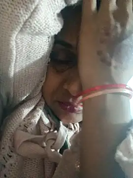 nehakapoor89 online show from 19, 2, 2026