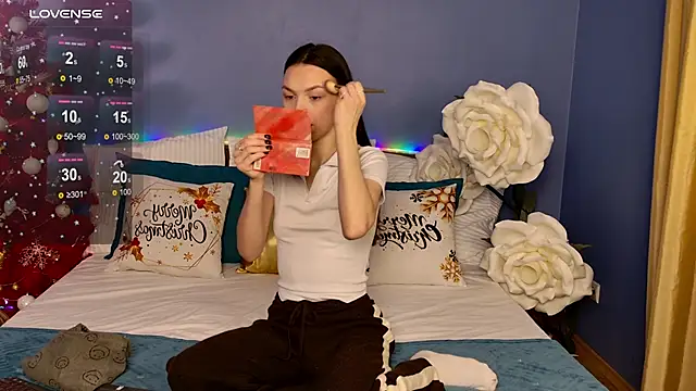 MaxinCarroll online show from 13, 1, 2026