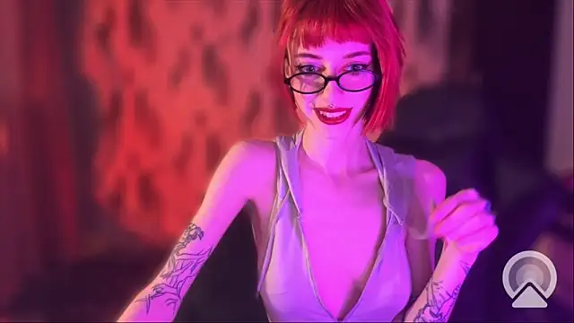 Snapshot of RedFica chatting on 14, 12, 2025 RedFica online show from 14, 12, 2025