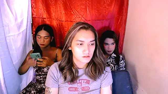 Snapshot of lil_cummer69 chatting on 31, 5, 2026 lil cummer69 online show from 31, 5, 2026