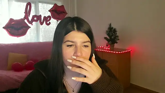 KisaModel online show from 1, 3, 2026