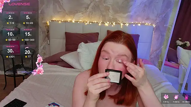 LucyHornyDollx online show from 22, 2, 2026