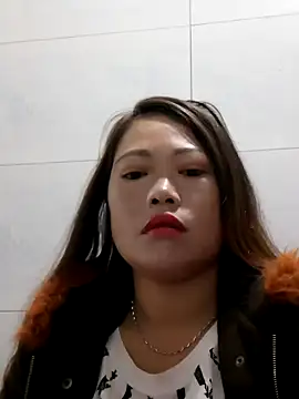 Snapshot of yana-zz chatting on 14, 12, 2025 yana-zz online show from 14, 12, 2025