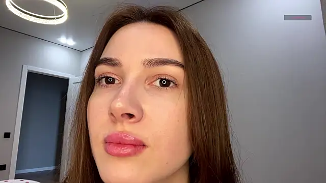 SepiahLune online show from 10, 2, 2026