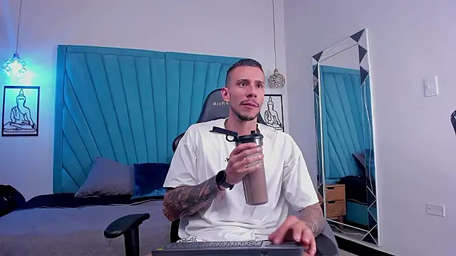 J king   online show from 12, 3, 2026