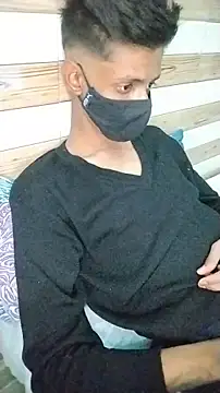 Snapshot of xoupleaura chatting on 19, 12, 2025 xoupleaura online show from 19, 12, 2025