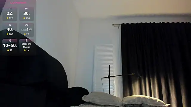 evelynvlove online show from 2, 2, 2026