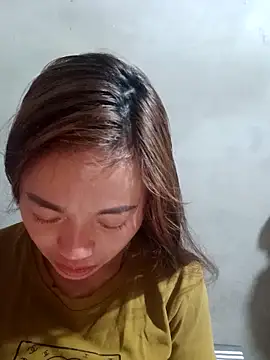 little-effy online show from 25, 3, 2026