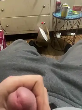 Snapshot of scotty80909 chatting on 19, 12, 2025 scotty80909 online show from 19, 12, 2025