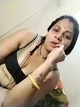 Snapshot of Sexy_Riya123 chatting on 29, 4, 2026 Sexy Riya123 online show from 29, 4, 2026