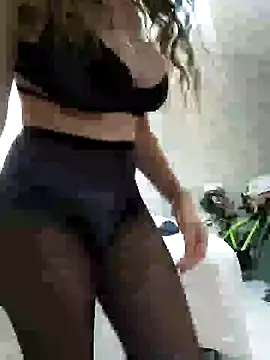 Snapshot of NovaMia chatting on 16, 2, 2026 NovaMia online show from 16, 2, 2026