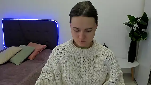 Snapshot of Jessy_lil chatting on 11, 2, 2026 Jessy lil online show from 11, 2, 2026