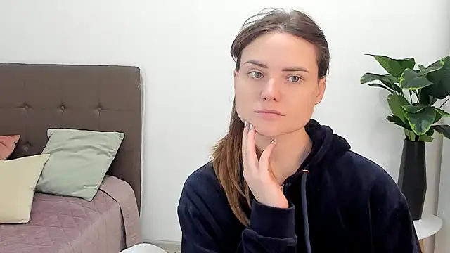 Snapshot of Jessy_lil chatting on 15, 2, 2026 Jessy lil online show from 15, 2, 2026