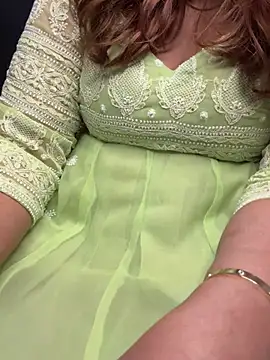 butterflyslay online show from 3, 2, 2026