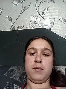 Snapshot of MarynaCold221 chatting on 14, 12, 2025 MarynaCold221 online show from 14, 12, 2025