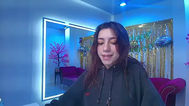 Snapshot of Isabell_smiith chatting on 14, 12, 2025 Isabell smiith online show from 14, 12, 2025