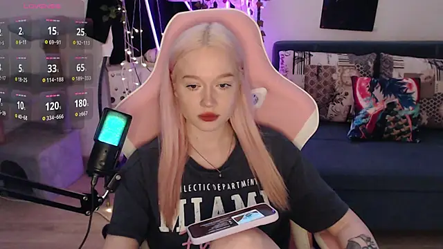 fantasy lisa online show from 12, 1, 2026