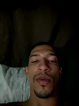 Snapshot of rocchw chatting on 14, 12, 2025 rocchw online show from 14, 12, 2025