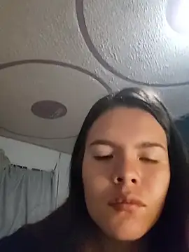 Snapshot of Krolaykate chatting on 16, 12, 2025 Krolaykate online show from 16, 12, 2025