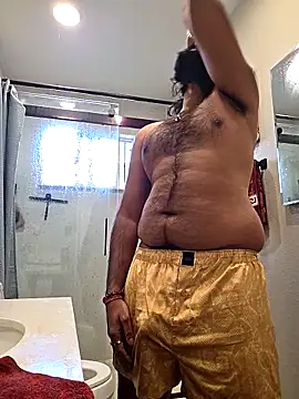 RoshiClouded online show from 7, 2, 2026