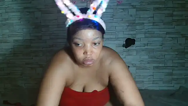 Yellowmellow01 online show from 4, 4, 2026