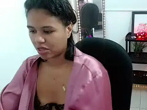 Snapshot of Shawnycarson chatting on 10, 5, 2026 Shawnycarson online show from 10, 5, 2026