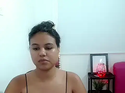 Snapshot of Shawnycarson chatting on 15, 6, 2026 Shawnycarson online show from 15, 6, 2026