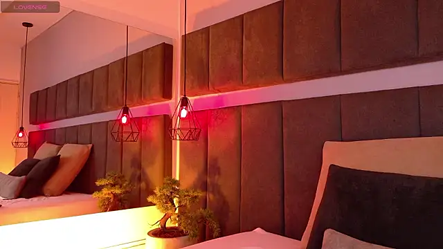 luna blannco online show from 19, 2, 2026