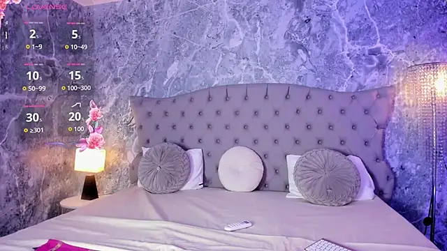 EVANGELIINE 21 online show from 15, 4, 2026