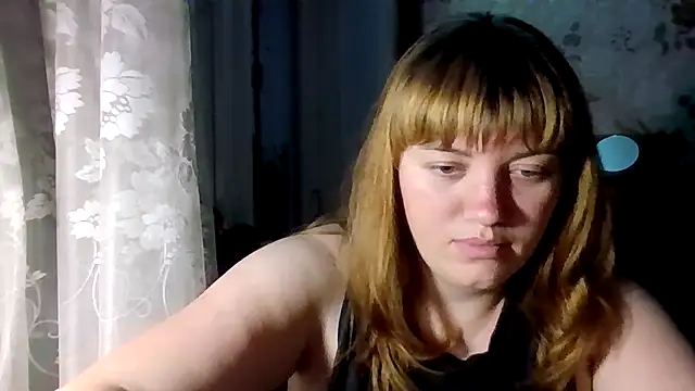 Snapshot of swett_girll chatting on 16, 12, 2025 swett girll online show from 16, 12, 2025