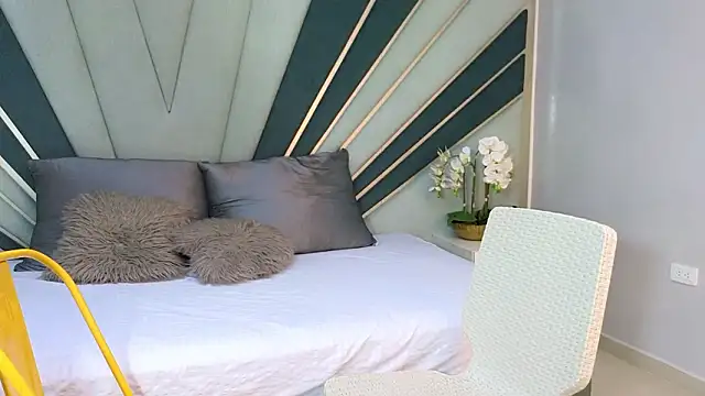 DulceeEsmeralda online show from 17, 3, 2026