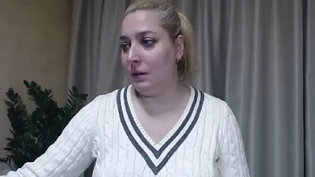 sweetpussy13 online show from 5, 12, 2025