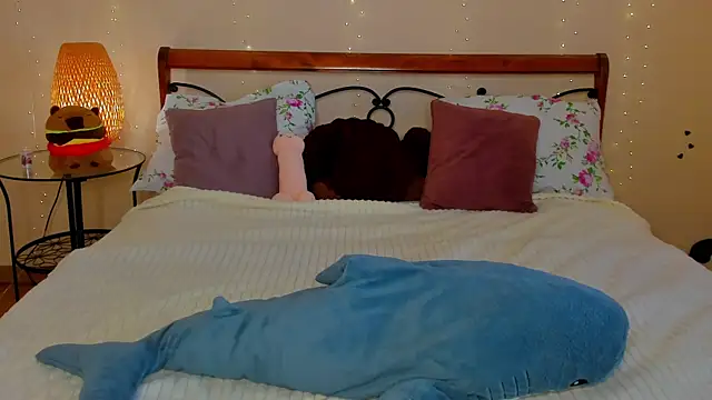 miya soft online show from 17, 4, 2026