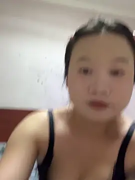 Snapshot of mumulinglin chatting on 14, 12, 2025 mumulinglin online show from 14, 12, 2025