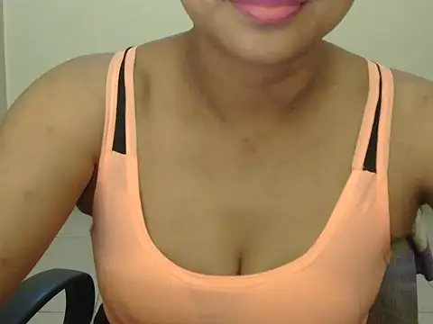Snapshot of Cristina_love69 chatting on 6, 7, 2026 Cristina love69 online show from 6, 7, 2026