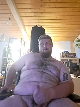 Snapshot of YoursxTruly chatting on 26, 6, 2026 YoursxTruly online show from 26, 6, 2026