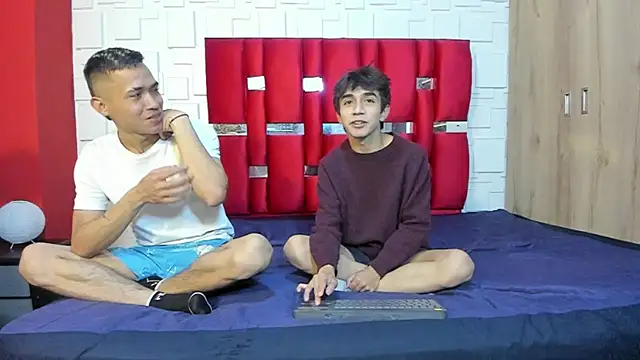 Snapshot of PetterSosa25 chatting on 14, 12, 2025 PetterSosa25 online show from 14, 12, 2025