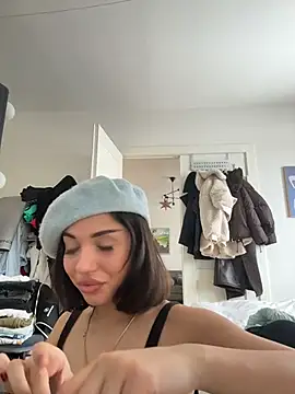 SilkyMira online show from 8, 2, 2026