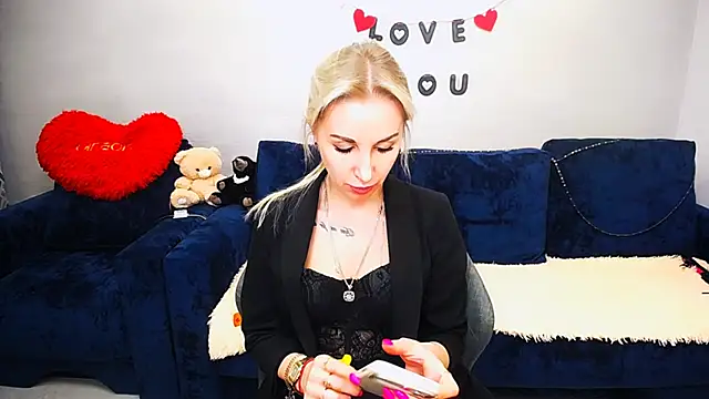 Hanna--Sweet online show from 5, 4, 2026