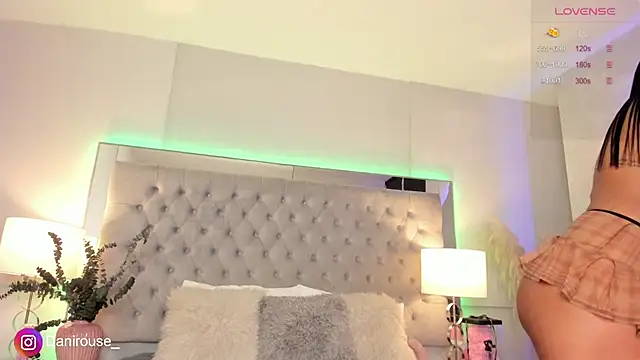 Danirouse online show from 23, 4, 2026