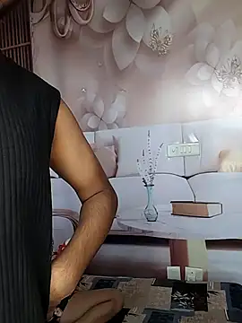 Snapshot of realcouple71 chatting on 25, 6, 2026 realcouple71 online show from 25, 6, 2026