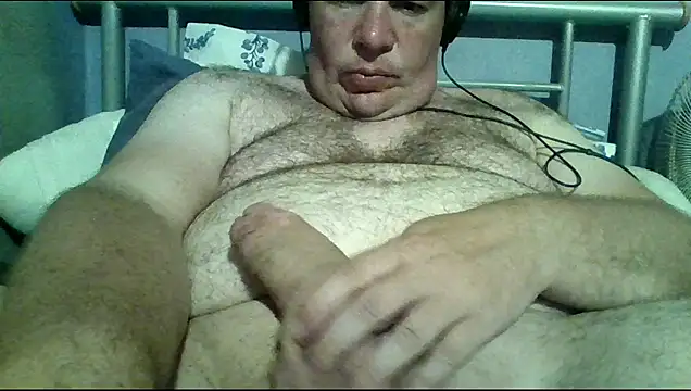 Snapshot of mrhardcock12 chatting on 15, 7, 2026 mrhardcock12 online show from 15, 7, 2026