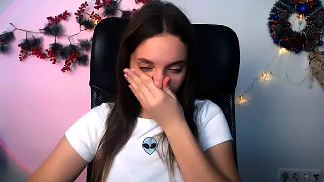 Snapshot of ElissXw chatting on 14, 12, 2025 ElissXw online show from 14, 12, 2025