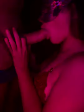 Snapshot of sextwox chatting on 11, 1, 2026 sextwox online show from 11, 1, 2026