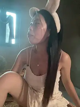 lux-su online show from 25, 5, 2026