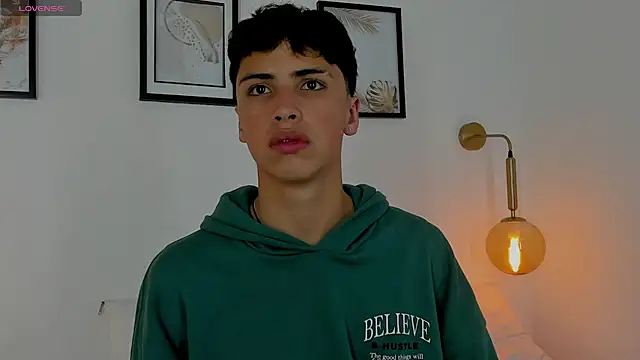 Snapshot of JoshClaarktt chatting on 7, 1, 2026 JoshClaarktt online show from 7, 1, 2026