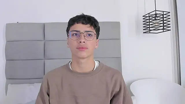 Snapshot of JoshClaarktt chatting on 8, 2, 2026 JoshClaarktt online show from 8, 2, 2026